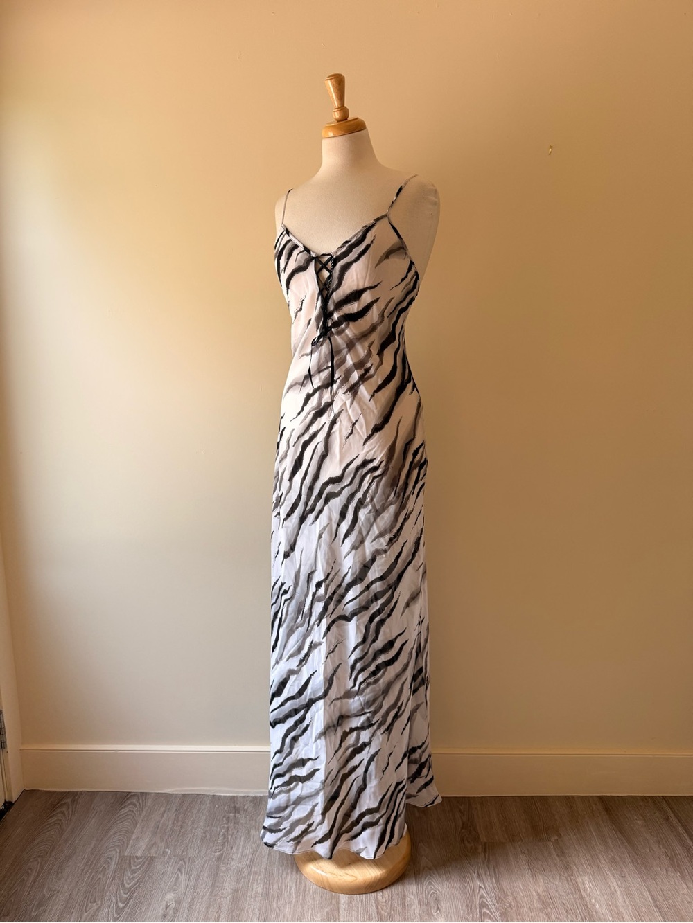 La Vie en Rose Zebra Print Lace-Up Maxi Dress Slip